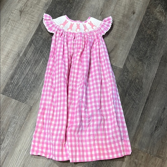 Pleats & Stitches smocked pink rabbit dress size 6 - Picture 2 of 8
